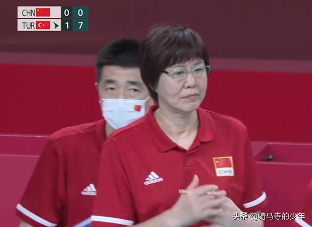 中国女排替补3—0胜意大利队，为什么郎平一开始就不启用她们？:咪咕体育鏖战欧洲杯