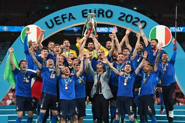 欧洲杯决赛胜利英格兰对意大利决赛-第1张图片-太平洋在线下载