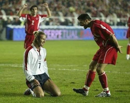2003年欧洲杯预选赛英格兰2比0土耳其欧洲杯英格兰德国回放-第5张图片-太平洋在线下载